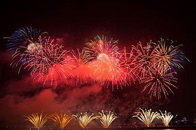 赛博朋克风平台冒险游戏《伊甸创世纪》现已在Steam平台正式推出